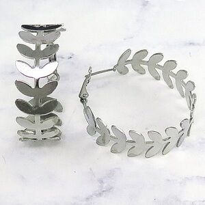 Silver Leaf Motif Earrings